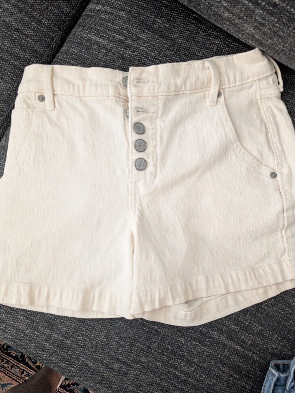 Old Navy Blue, Cream Banana  and Risen High-Rise Denim Distressed Trio - Picture 9 of 13